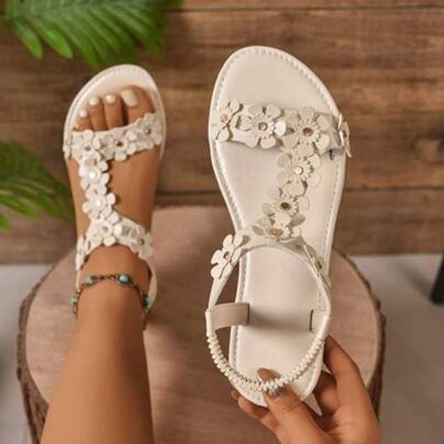 SHEIN Women&#39;s Wide Fit Flat Sandals, Fashion Elegant Leather Flower Decor Ladies Sandals, Versatile For Party, Outdoor Casual Wear