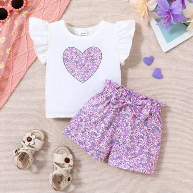 SHEIN 2pcs/Set Baby Girls Spring/Summer Heart Print Ruffle Sleeve Sleeveless Top And Bowknot Pink Shorts, Toddler Outfit