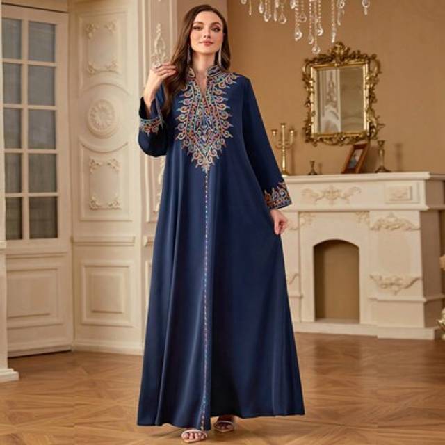 SHEIN Women&#39;s Fashionable Rope Embroidered V-Neck Casual Comfortable Long Sleeve Arabic Style Dress, Spring/Summer, Modest Kaftan
