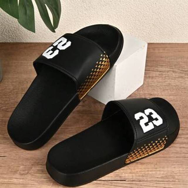 SHEIN Men&#39;s Lightweight Anti-Slip Sandals, Thick Sole, Breathable, Quick-Dry Flip Flops - Suitable For Hotel, Beach, Indoor, Bathroom, Gym. Size 23, Casual