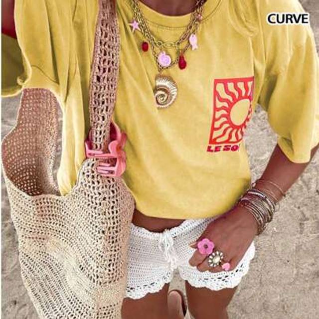 SHEIN Plus Size Women&#39;s Plus Size Spring And Summer Fashion Casual Boho Vacation Simple Commuting English Letters Sun Print Round Neck Pullover T-Shirt Brun