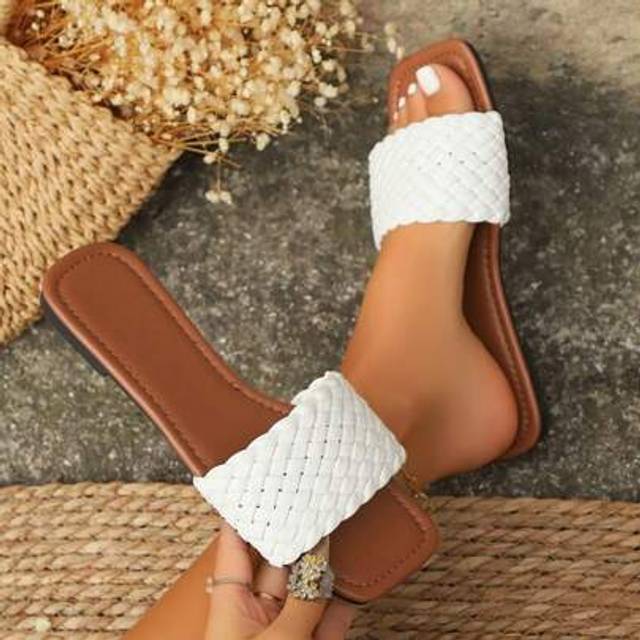 SHEIN New Fashion Flat Sandals With Unique Woven Strap Design, Open Toe Strap Flat Slippers, Casual Beach Resort Style, Suitable For Spring & Summer Daily W