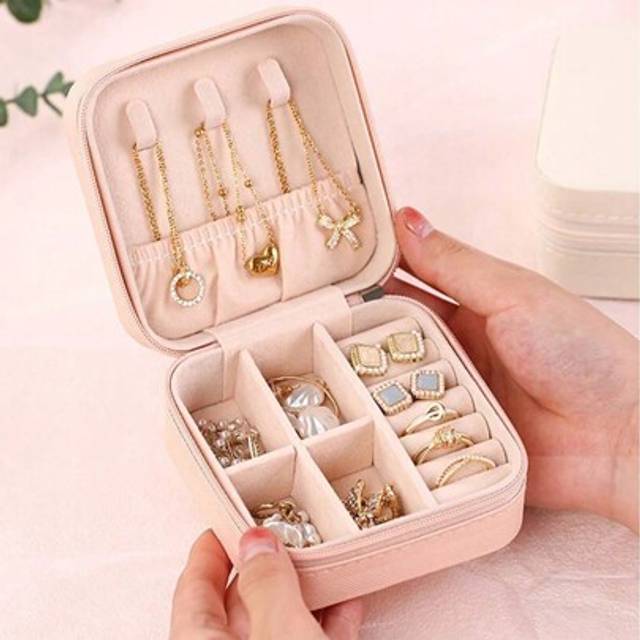 SHEIN Portable Jewelry Case Small Jewelry Boxes For Women Simple Home Jewelry Organizer Travel Organizer Fine Mini Storage Box For Travel Jewelry Zipper Cas