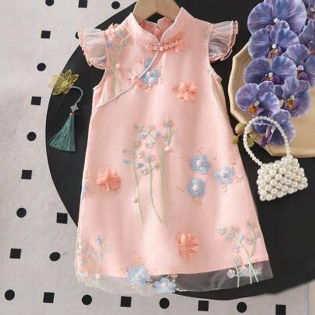 SHEIN Young Girl Summer Embroidered Decorative Cheongsam Dress, Chinese Style Princess Dress, Young Girl Hanfu, Suitable For Daily Wear, Prom Dresses Or Gat