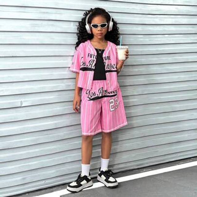 SHEIN 3pcs/Set Tween Girls Sports Casual Striped Shirt, Camisole And Shorts Set