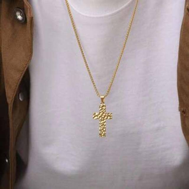 SHEIN 1pc 18K Gold Plated Stainless Steel Long Chain With Handmade Textured Cross Pendant Necklace For Men, Simple And Fashionable, Suitable For Daily Wear,