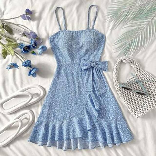 SHEIN Teen Girls&#39; Dots, Hearts & Ditsy Floral Ruffle Hem Camisole Mini Dress, Casual Loose Swing A-Line Sundress For Beach Holiday, Summer