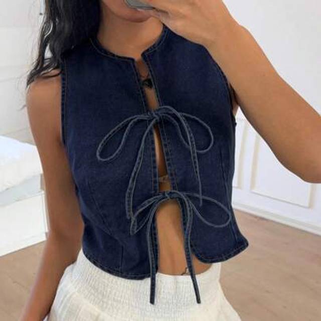 SHEIN Women&#39;s Dark Wash Denim Crop Top, Sleeveless V-Neck Tie-Front Casual Top