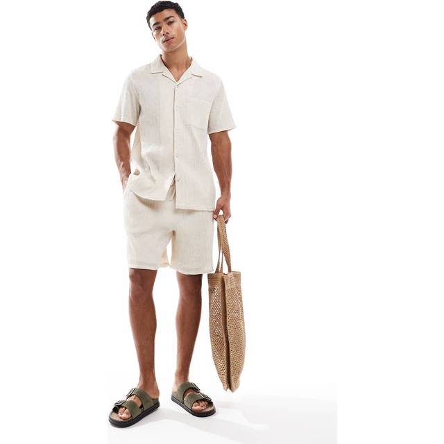 New Look Men's Off White Crinkled Shorts - M