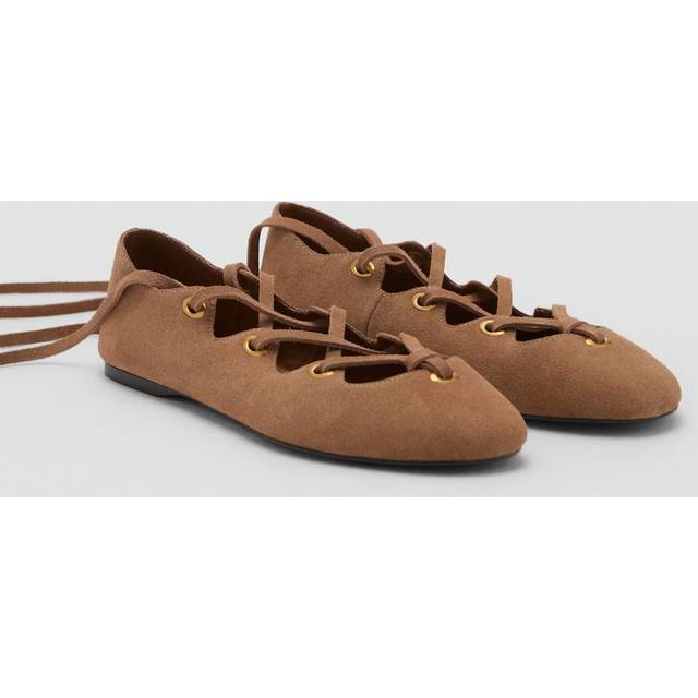 Suede ballet flats with crossed straps sand - Woman - 4 - MANGO - Sand