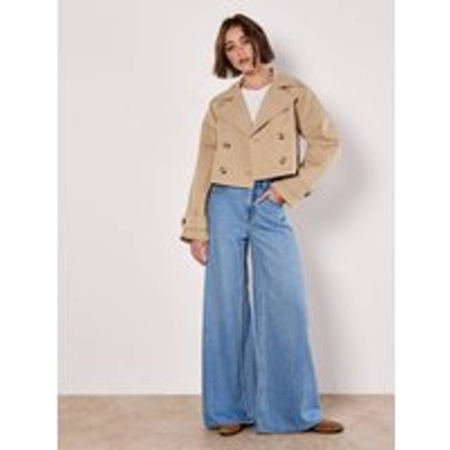 Apricot Cropped Trench Coat In Cream - 14