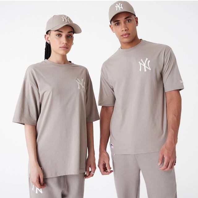 New York Yankees League Essential Brown Oversized T-Shirt newera adult unisex Brown newera adult unisex Brown newera adult unisex Brown newera adult u - 2xl