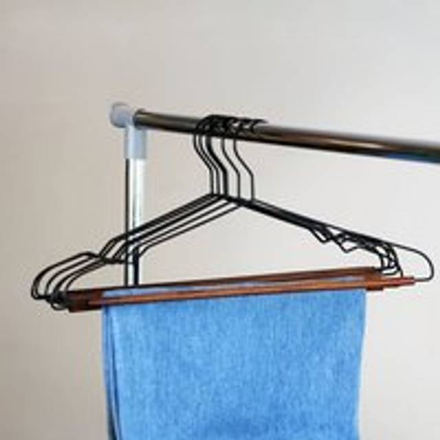 Set of 6 Wooden Bar Trouser Hangers - Black
