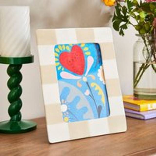 Striped Ceramic Photo Frame - Cream