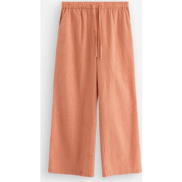 Pyjamasbyxor i bäckebölja