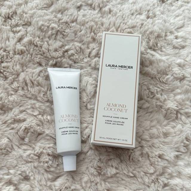 Laura mercier almond coconut soufflé hand cream 50ml full size £28