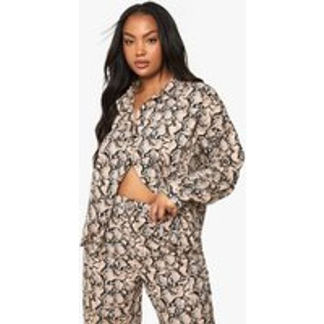 Womens Plus Snake Print Basic Long Sleeve Shirt - 18, Snake