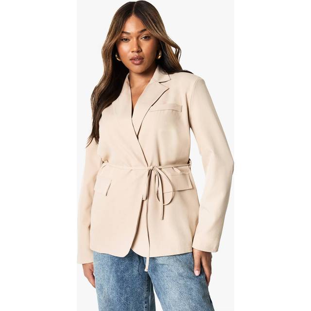 Womens Plus Shoulder Pad Belted Blazer - Beige - 18