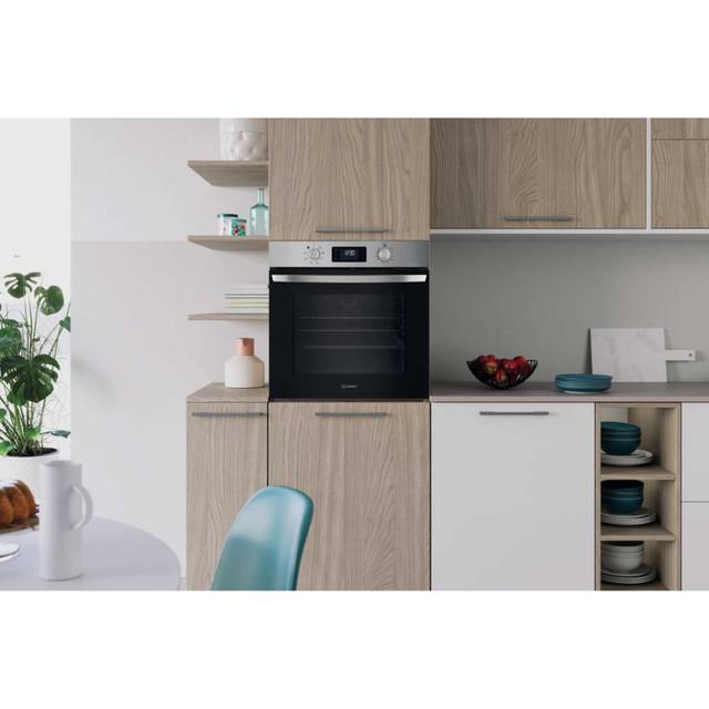 Indesit IO253XUK Built In Electric Single Oven in Stainless Steel 66L