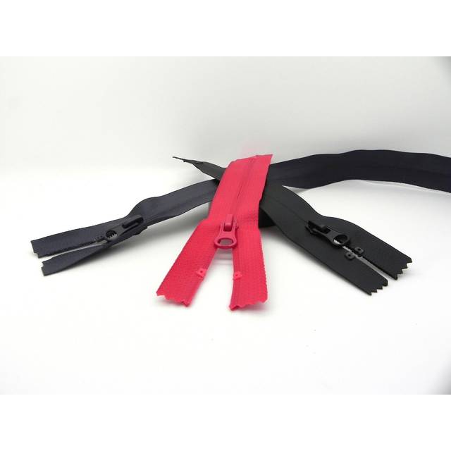 Waterproof coil zip / open ended zipper - 4 colours - made in europe