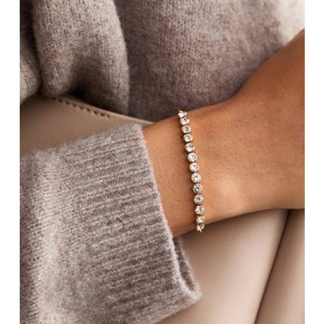 New Look 18ct Gold Plated Diamanté Bracelet