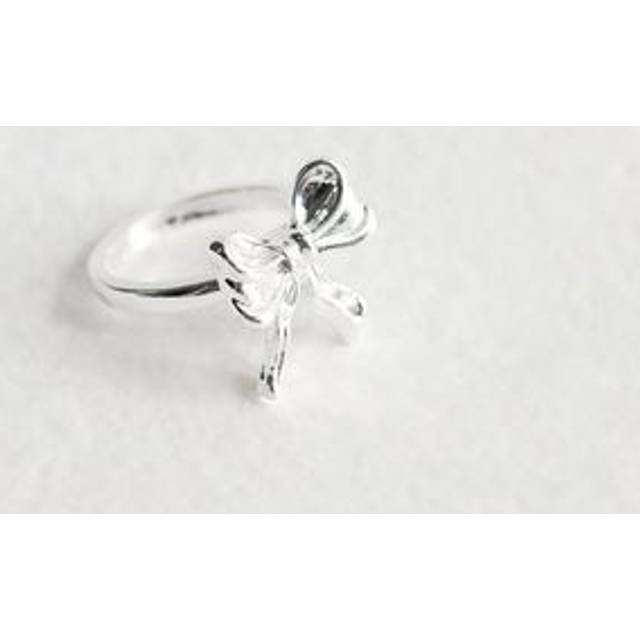 New Look Plus Size Silver Tone Bow Ring Curves - XL