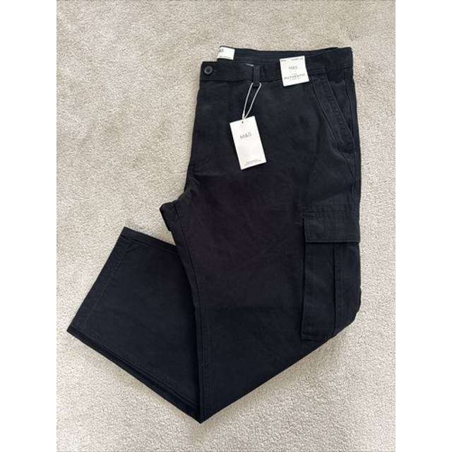 Marks and spencer men’s the authentic cargo trousers w44 l29