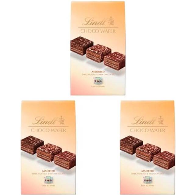 Lindt Choco Wafer Assorted Chocolate Box 135g | 10 Assorted Milk, Dark and Milk Hazelnut Choco Wafers |Gift Present Sharing Box for Him and Her