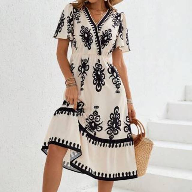 SHEIN Women&#39;s Summer Boho Dress Blue And White Print Floral Print V-Neck Short Sleeve Elegant Mid-Length Vacation Dress Summer Dresses For Women Sun Dresses