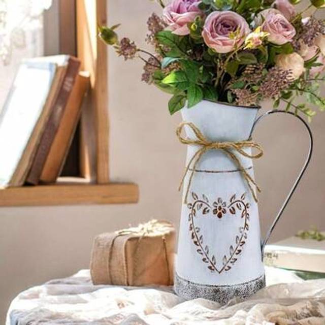 SHEIN 1pc French Vintage Farmhouse Style Metal Decorative Flower Vase, Shabby Chic Country Style For Wedding, Home And Garden Decoration Gifts Birthday Grad
