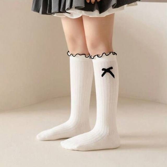 SHEIN 1 Pair Minimalist Solid Color Bow Accent Lace Trim Kids Mid-Calf Socks, Back-To-School Style