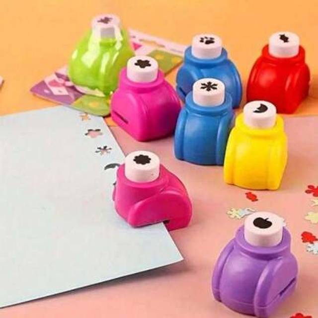 SHEIN 6pcs Mini Embossing Punch Set, Mixed Color, Creative Portable Paper Cutting & Embossing Tools For DIY Scrapbooking, Greeting Cards, And Journal Decora