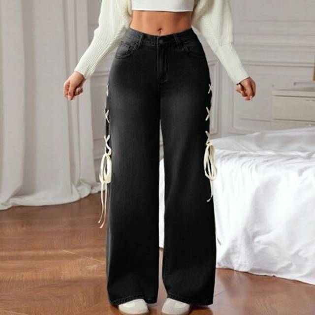 SHEIN Stylish Black Wide-Leg Jeans With Ribbon Lace-Up Detail