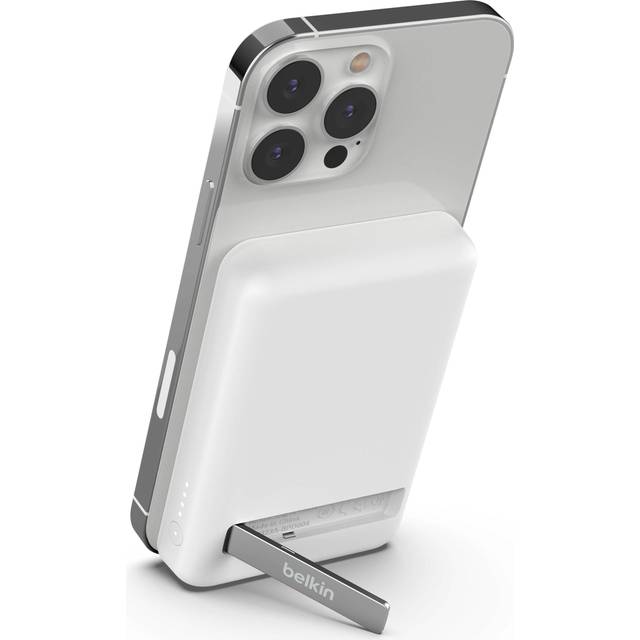 Belkin BoostCharge Magnetic Wireless 5K Power Bank with Stand, White