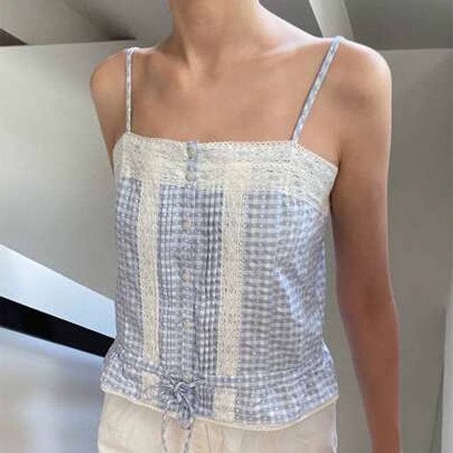 SHEIN Women Gingham Lace Trim Square Neck Crop Cami Tops Plaid Y2K Sleeveless Going Out Tank Top Slim Fitted Casual Shirts