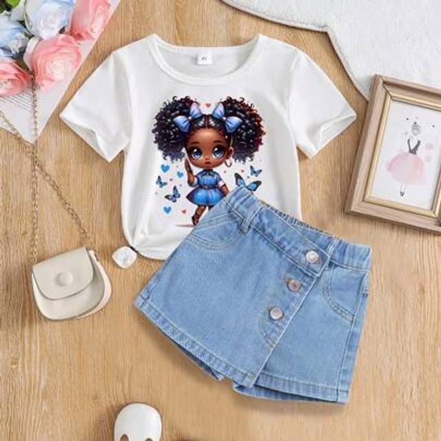 SHEIN Young Girl Cartoon Print Short Sleeve T-Shirt And Denim Shorts Casual Outfit Set