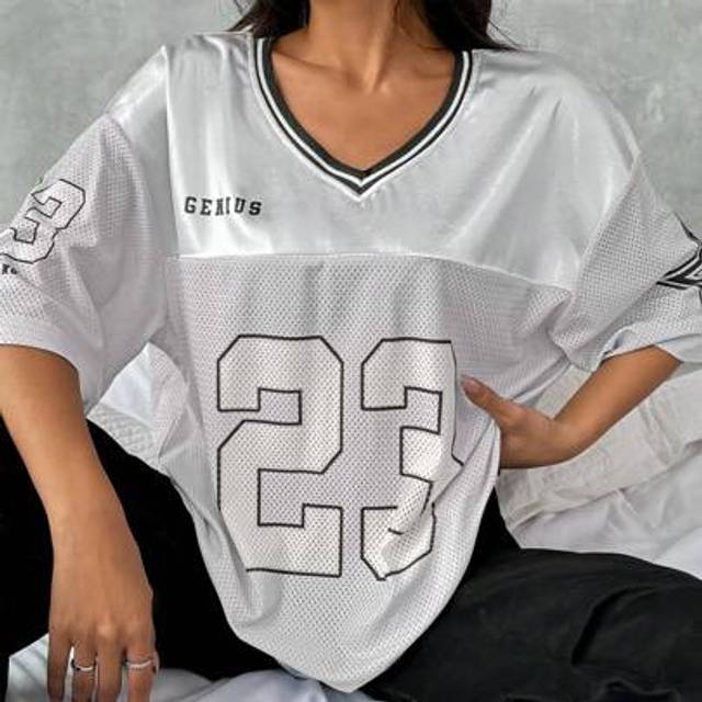 SHEIN Women&#39;s Knit Mesh Loose Graphic Print T-Shirt