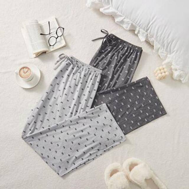 SHEIN Plus Size Women 2pcs Set Sleepwear: Knitted Bow Print Long Pants, Suitable For All Seasons