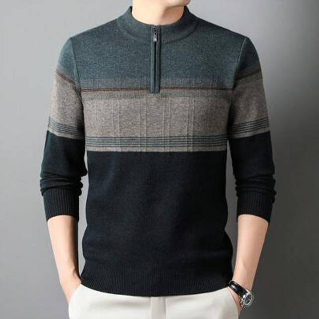 SHEIN Men Color Block Quarter Zip Sweater