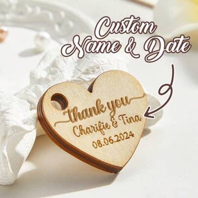 SHEIN 1 Custom Wedding Bouquet Charm, Wooden Heart Shape Gift Tags For Bridesmaid, Groomsman, Bachelorette Party, Bridal Shower, Bridesmaid Party, Thank You