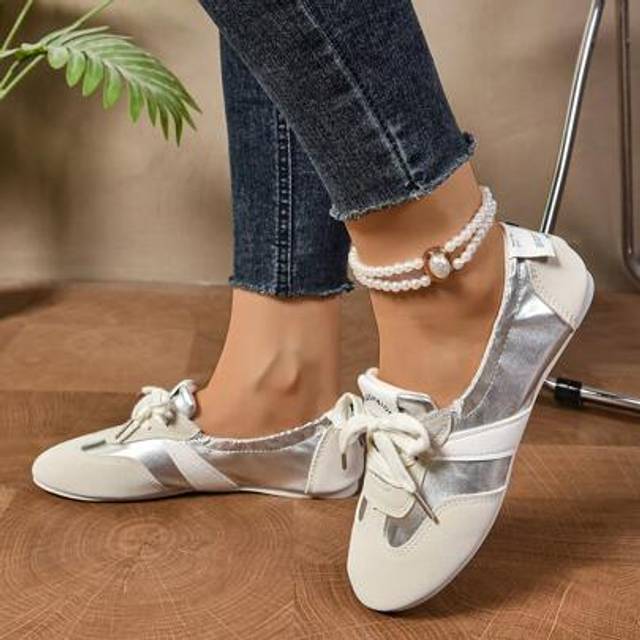 SHEIN Soft Sole Retro Ballet Flats For Women, Lace Up Casual Shoes Suitable With Dresses, Minimalist Sneakers