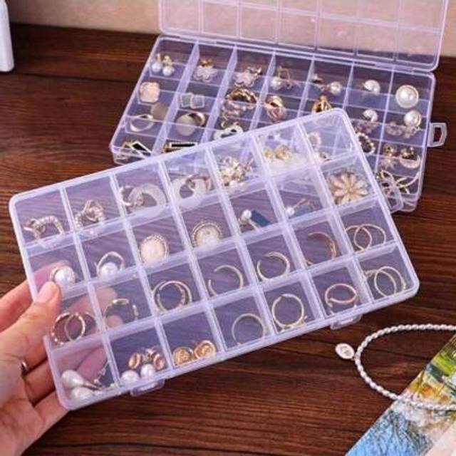 SHEIN 1pc Jewelry Box With 10/15/24/28 Fixed Compartments, 36 Adjustable Compartments And 28/56 Removable Compartments, 28 Transparent Plastic Storage Box,