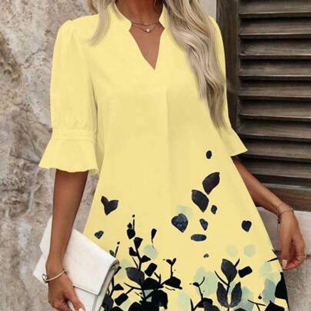 SHEIN Yellow Placement Print V-Neck Short Sleeve Fitted Mini Dress For Women, Casual Summer Everyday Wear Summer Outfits For Women Shirt Dress Women Short D
