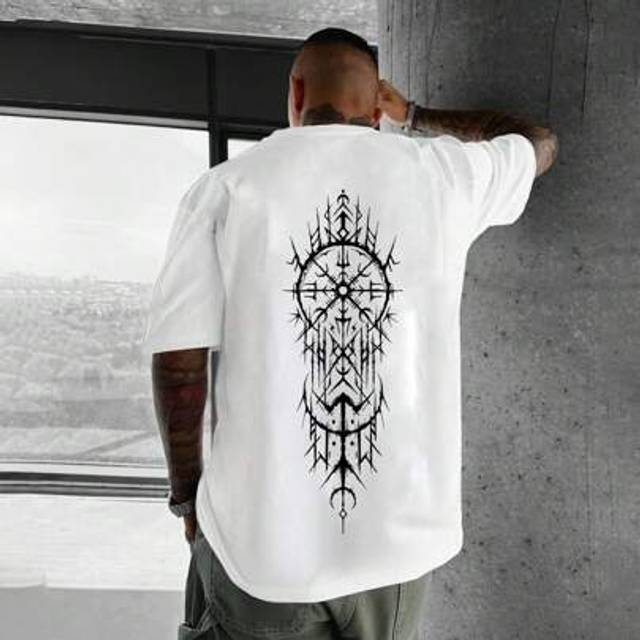 SHEIN Men&#39;s Casual Geometric Print Round Neck Short Sleeve T-Shirt