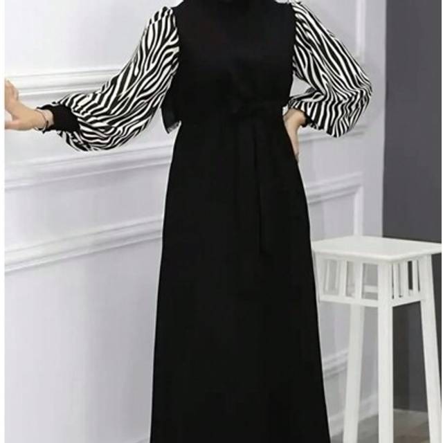 SHEIN Women&#39;s Solid Color Patchwork Long Sleeve Casual Long Arabic Style Dress,Modest