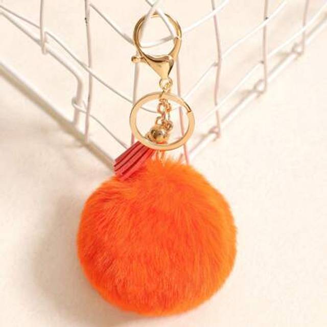 SHEIN 1pc Tassel Fluffy Pom-Pom Keychain Bag Charm Car Accessories Backpack For School