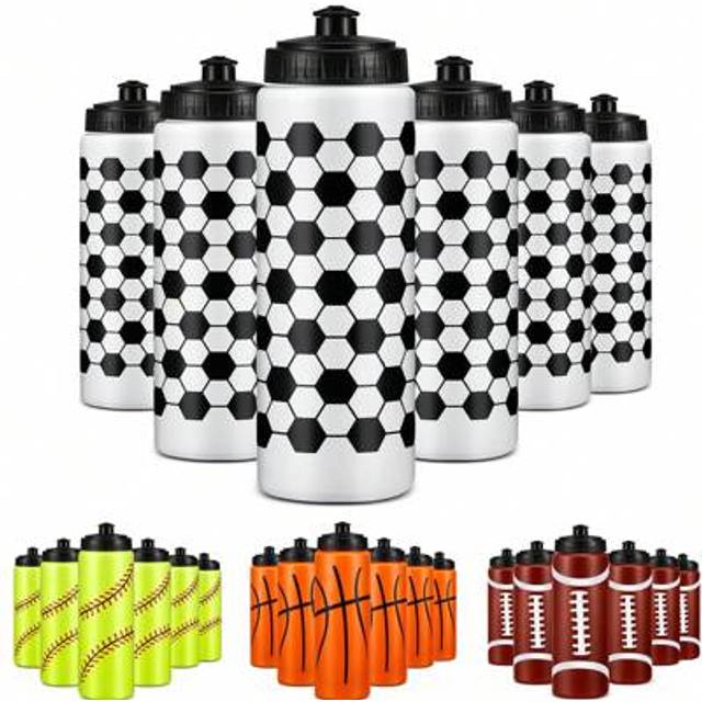 SHEIN 1 Pc Sports Squeeze Water Bottle Soccer Water Bottles 20 Oz Reusable Plastic Water Bottles With Pull Top LID Water Bottle For Boys Girls, School Sport
