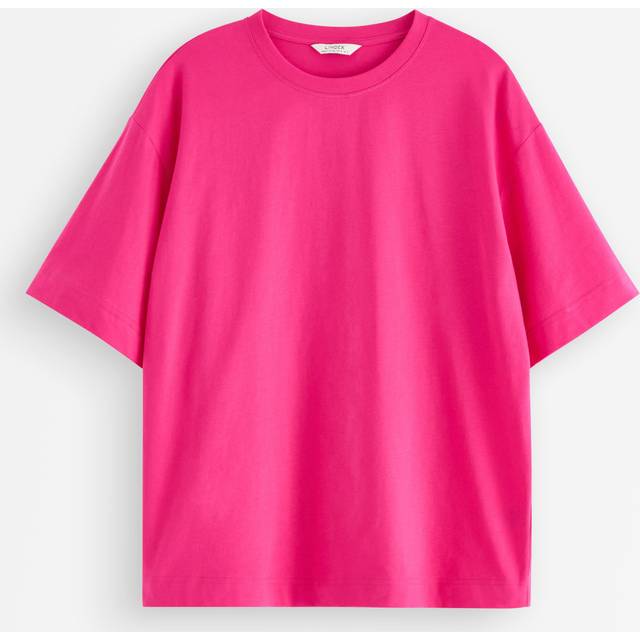 Oversized t-shirt