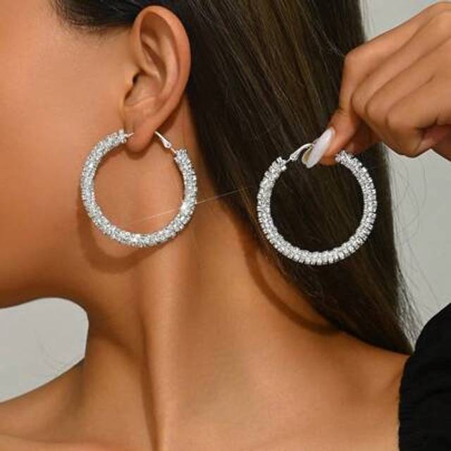 SHEIN 1 Pair Luxury Handmade Studded Hoop Earrings For Women