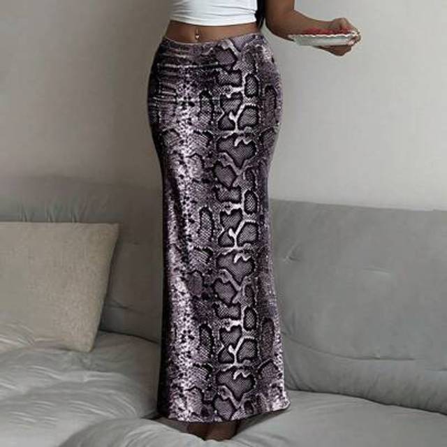 SHEIN Women&#39;s Snake Skin Pattern Low Waist Long Knitted Skirt, Suitable For Spring, Summer, Autumn